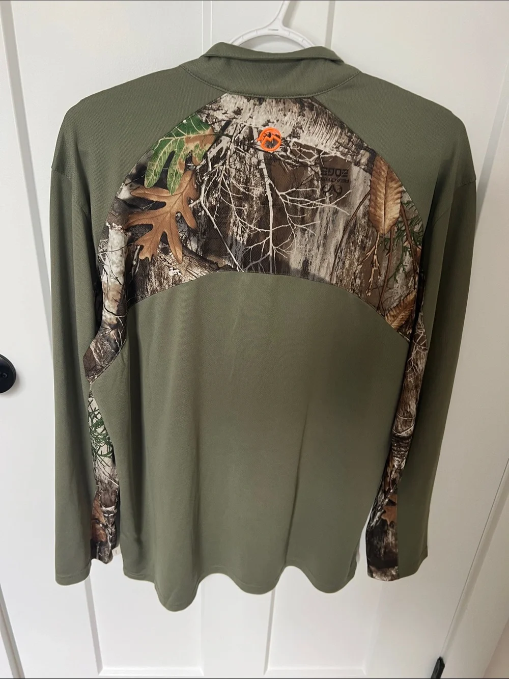 NWOT Magellan Men’s Medium Camo Quarter-Zip Pullover Hunting Shirt
